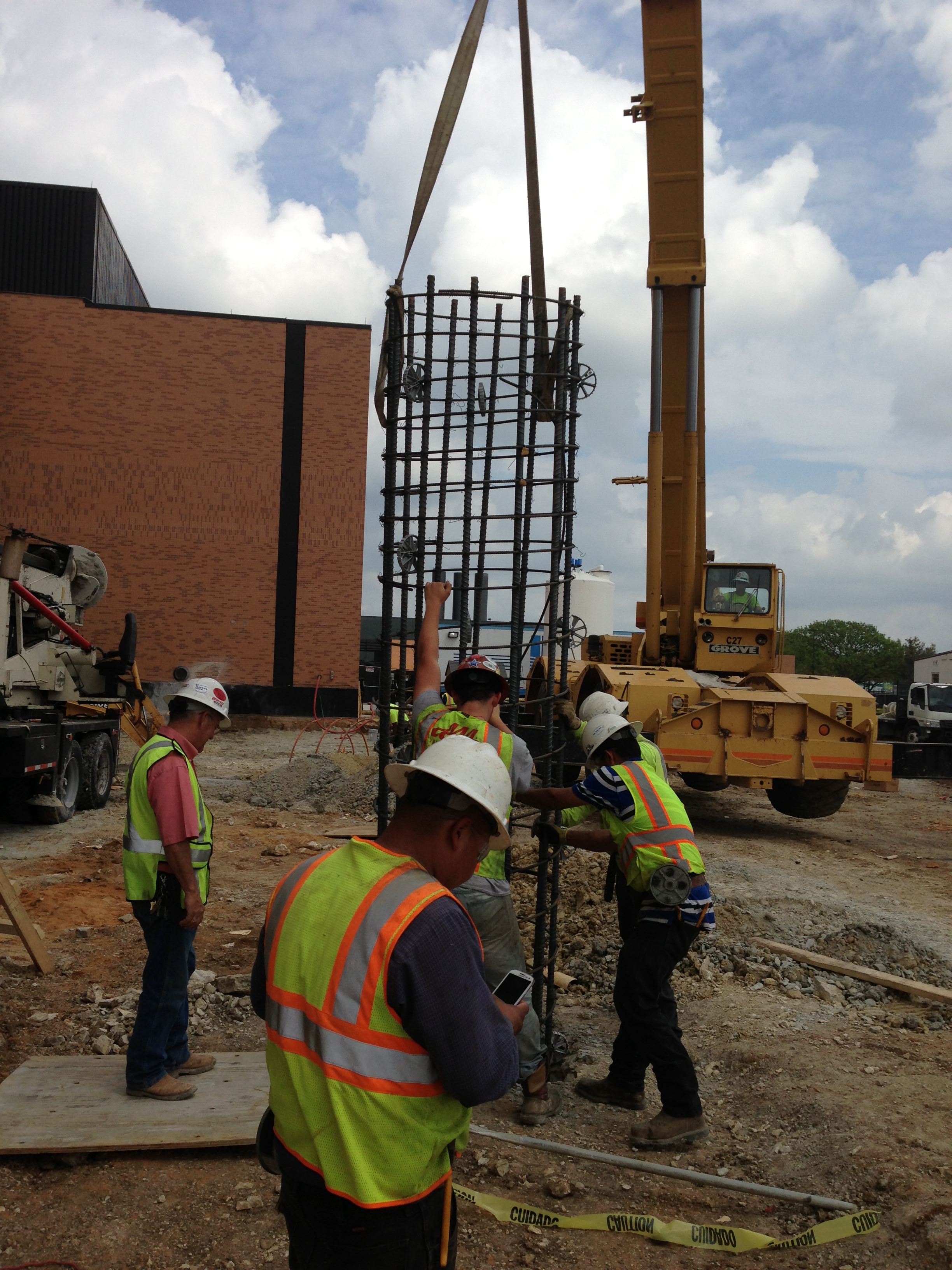 Trillium crane rebar column